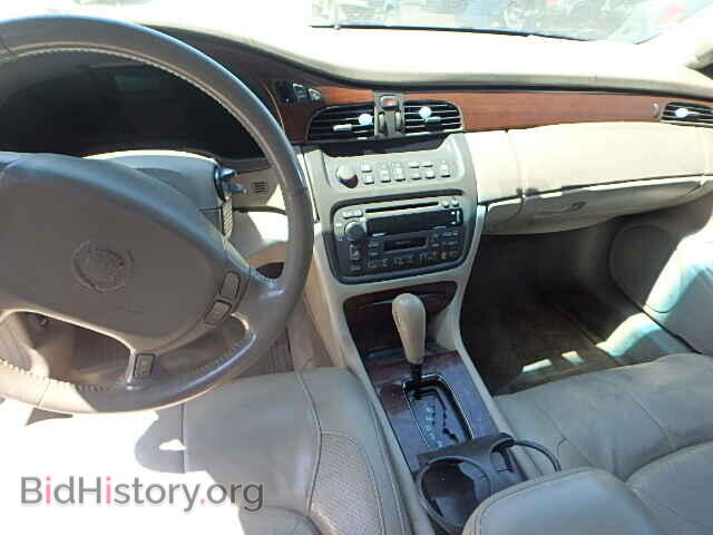 2000 CADILLAC DEVILLE - VIN: 1G6KF5791YU326194 - Photo 9