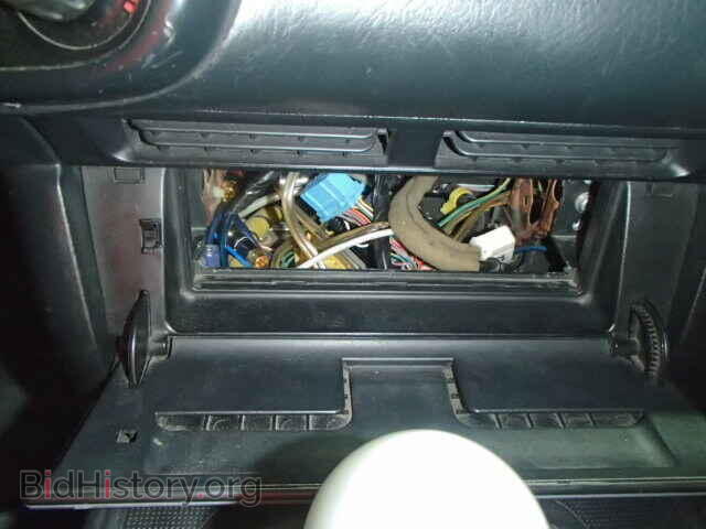 2005 HONDA S2000 - VIN: JHMAP214X5S003768 - Фото 9