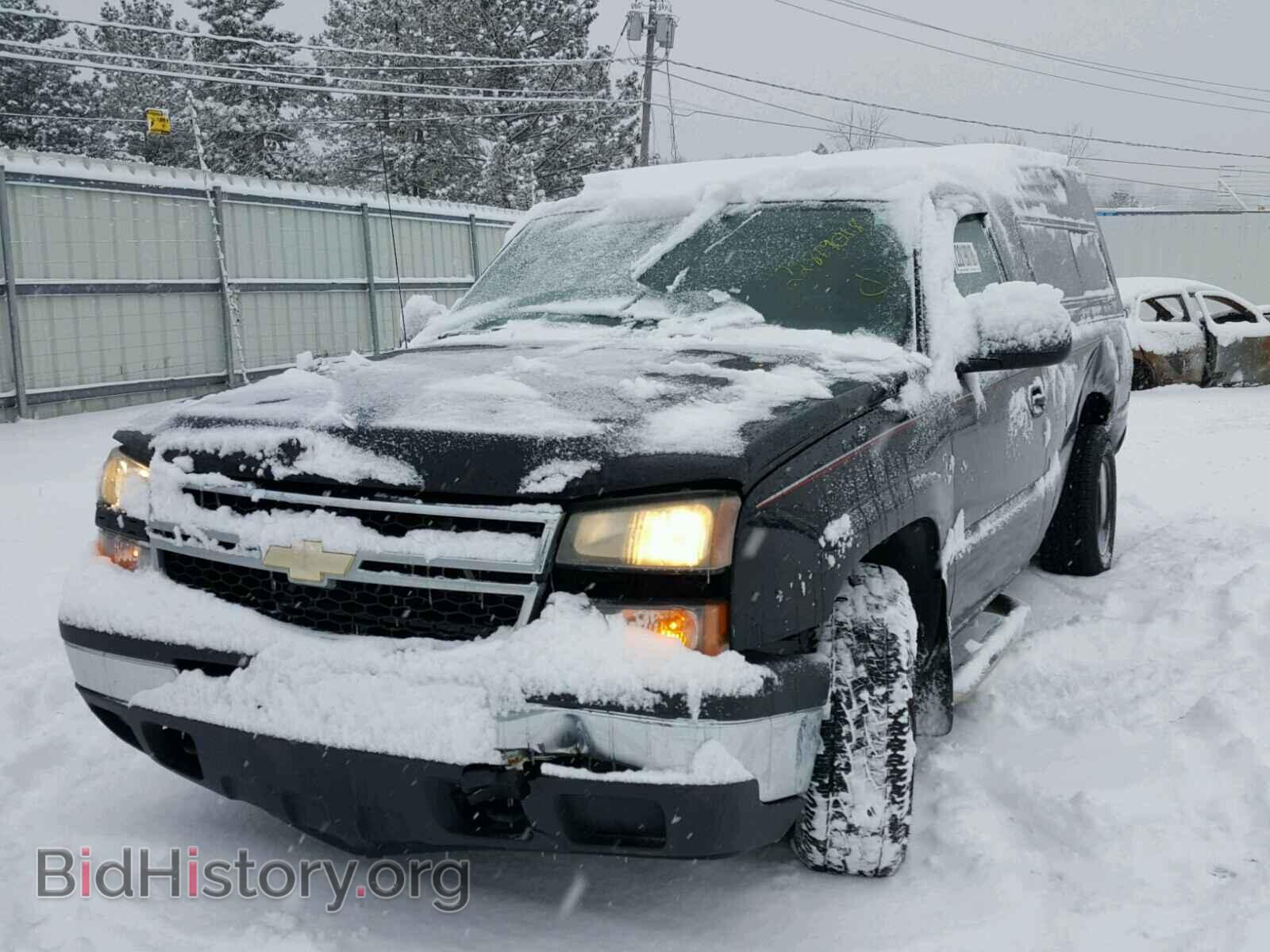 2006 CHEVROLET SILVERADO - VIN: 1GCEC14V66E196434 - Фото 2