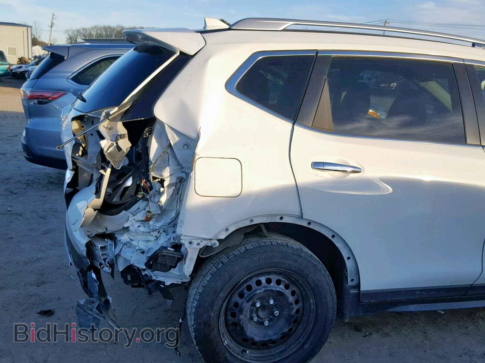 2017 NISSAN ROGUE S - VIN: KNMAT2MT1HP577960 - Фото 9