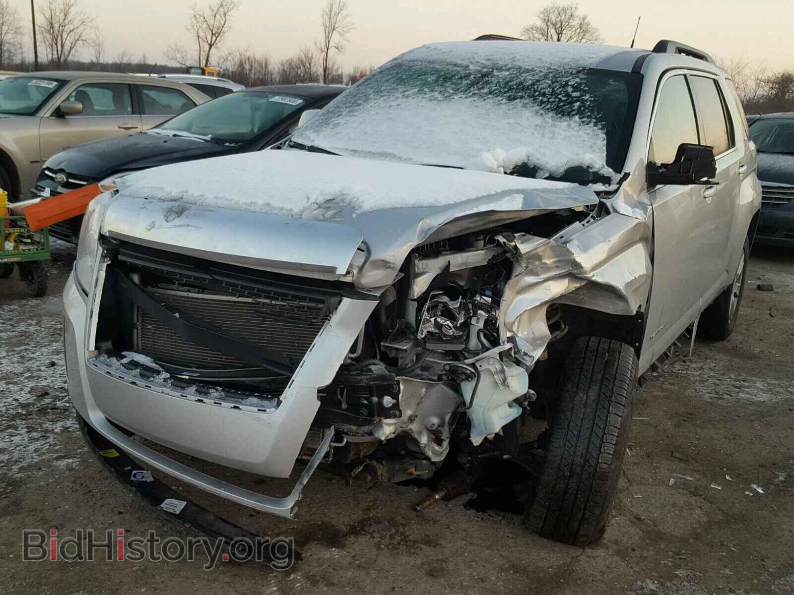 2011 GMC TERRAIN - VIN: 2CTALSEC8B6435714 - Фото 2