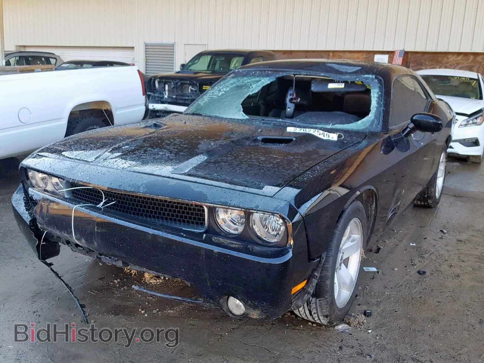 2012 DODGE CHALLENGER - VIN: 2C3CDYAG5CH127939 - Photo 2