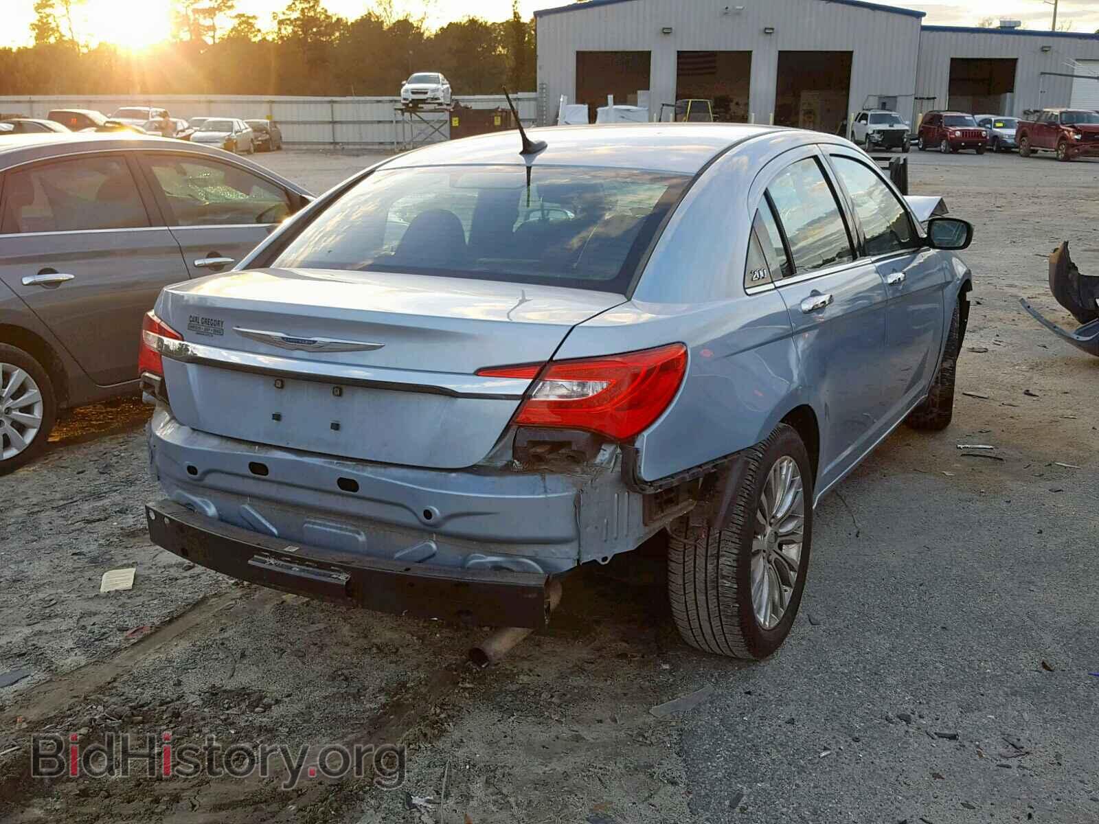 2012 CHRYSLER 200 - VIN: 1C3CCBCB5CN257955 - Фото 4