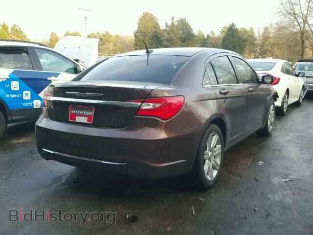 2013 CHRYSLER 200 - VIN: 1C3CCBAB1DN698082 - Photo 4