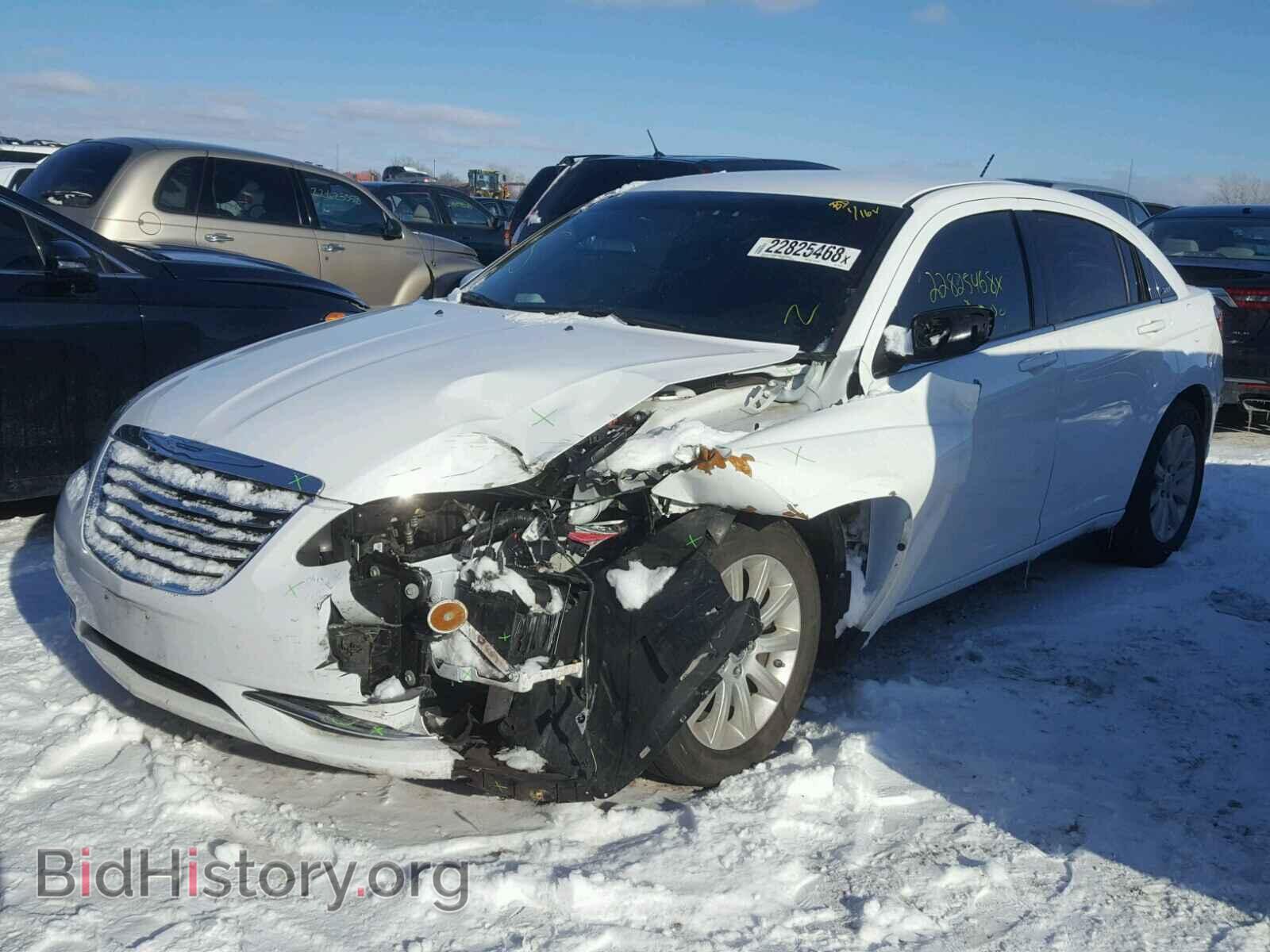2014 CHRYSLER 200 - VIN: 1C3CCBBB4EN119778 - Фото 2