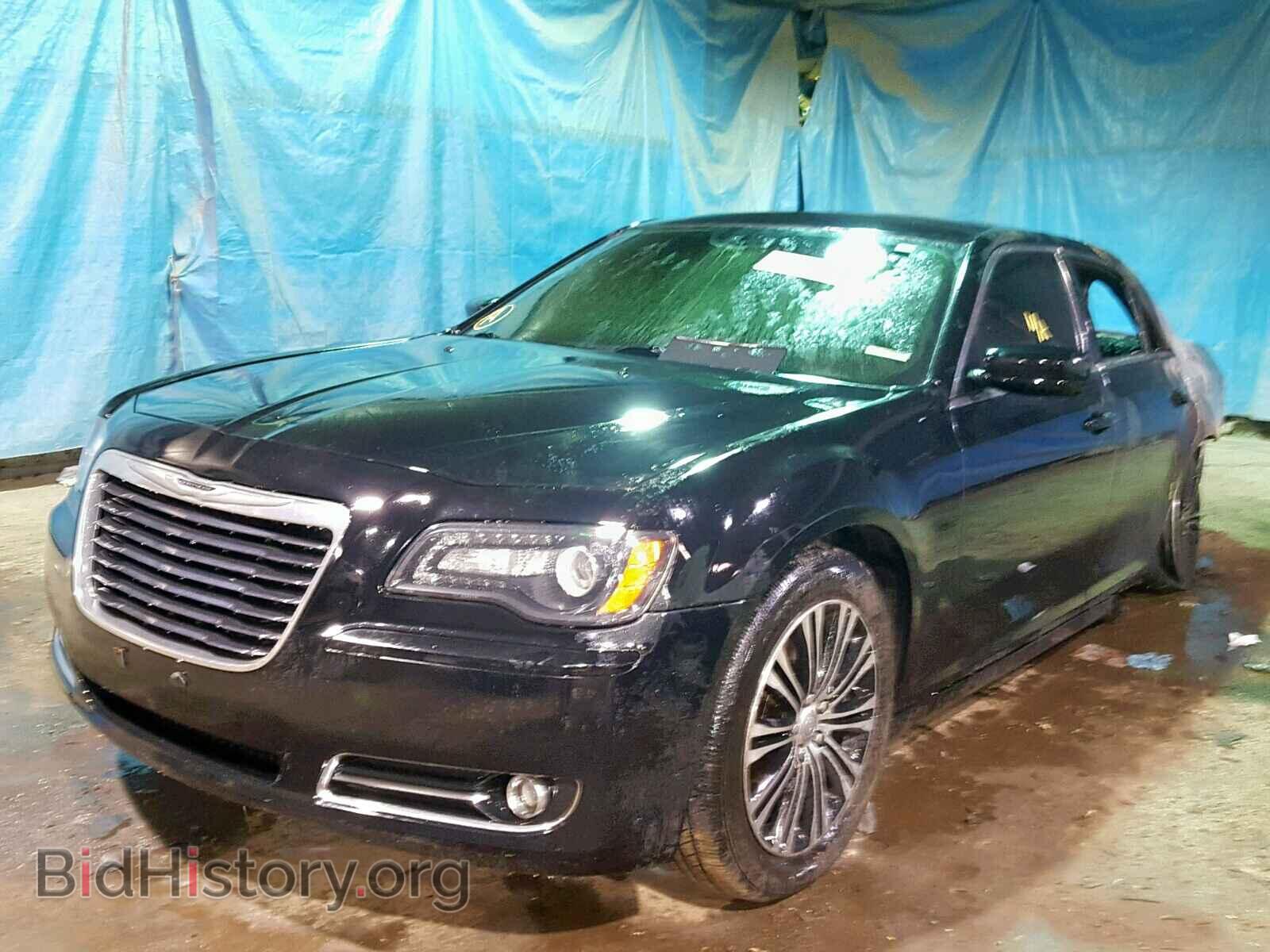 2014 CHRYSLER 300 - VIN: 2C3CCAGGXEH142280 - Фото 2