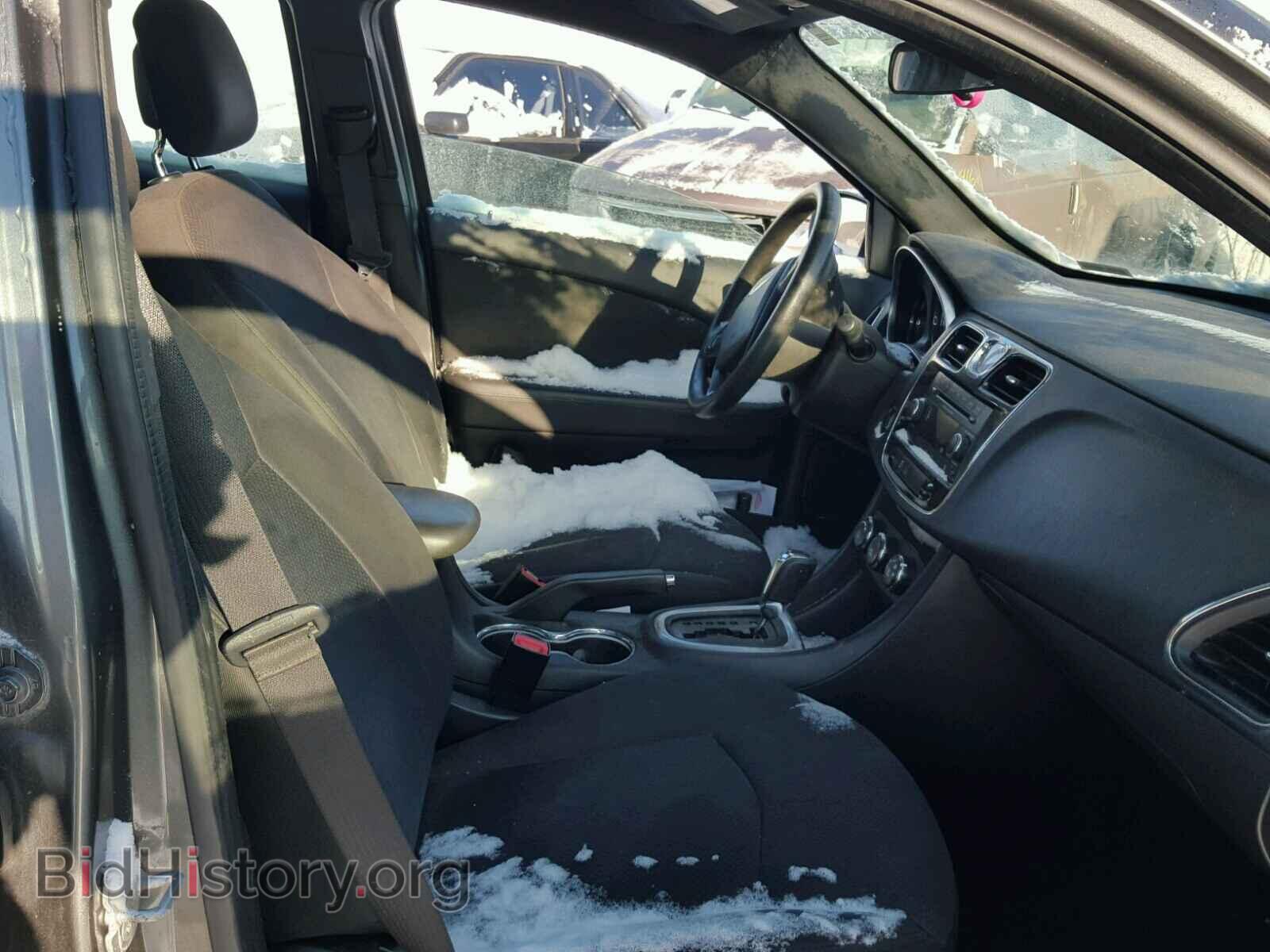 2012 CHRYSLER 200 - VIN: 1C3CCBAB6CN236082 - Photo 5