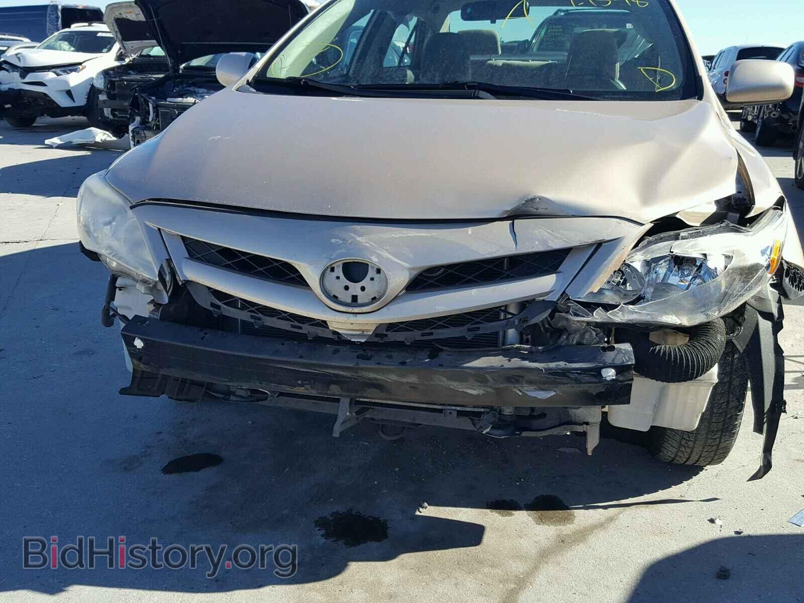 2011 TOYOTA COROLLA BA - VIN: JTDBU4EEXB9132402 - Фото 9