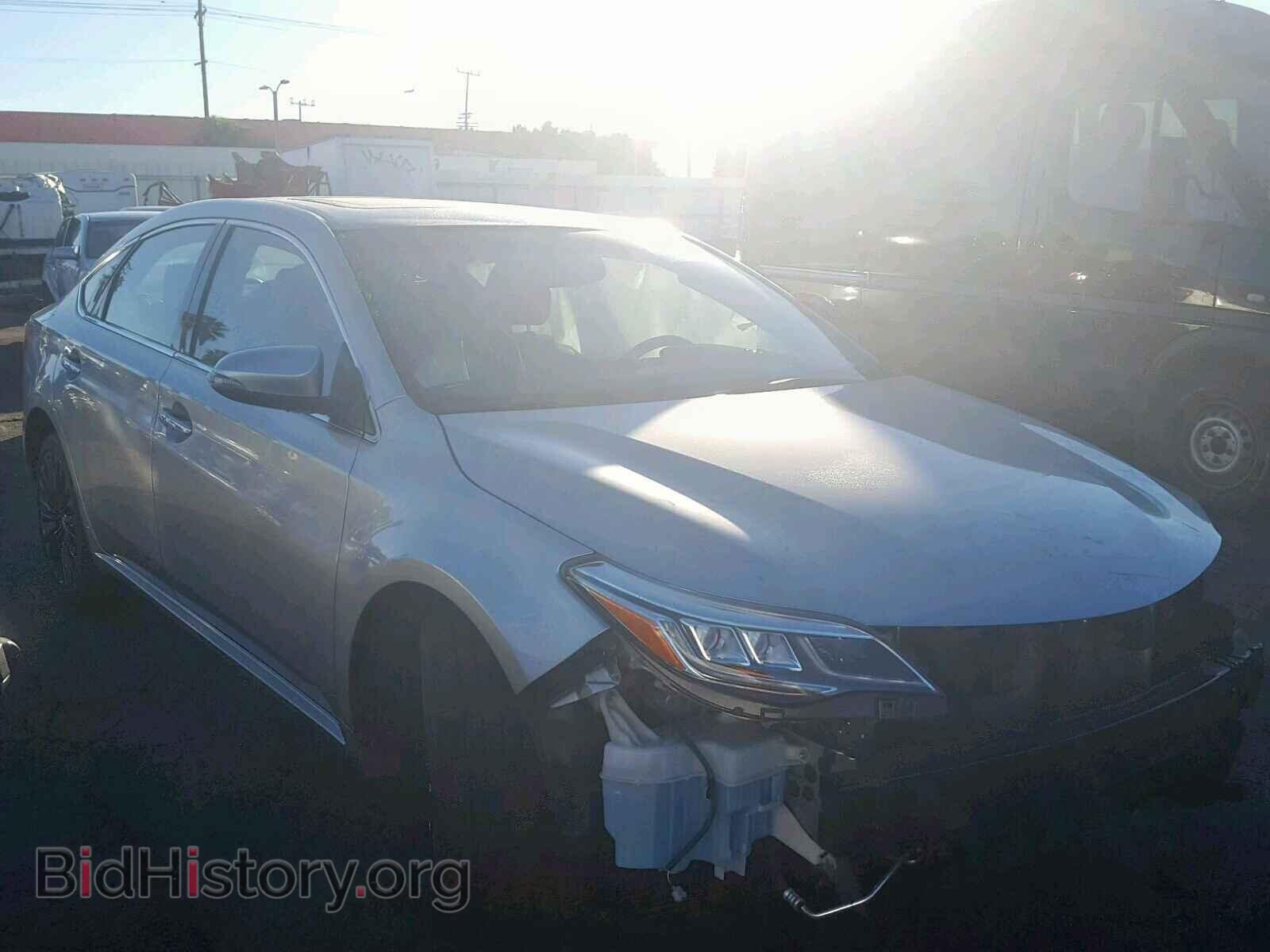Photo  - TOYOTA AVALON 2016