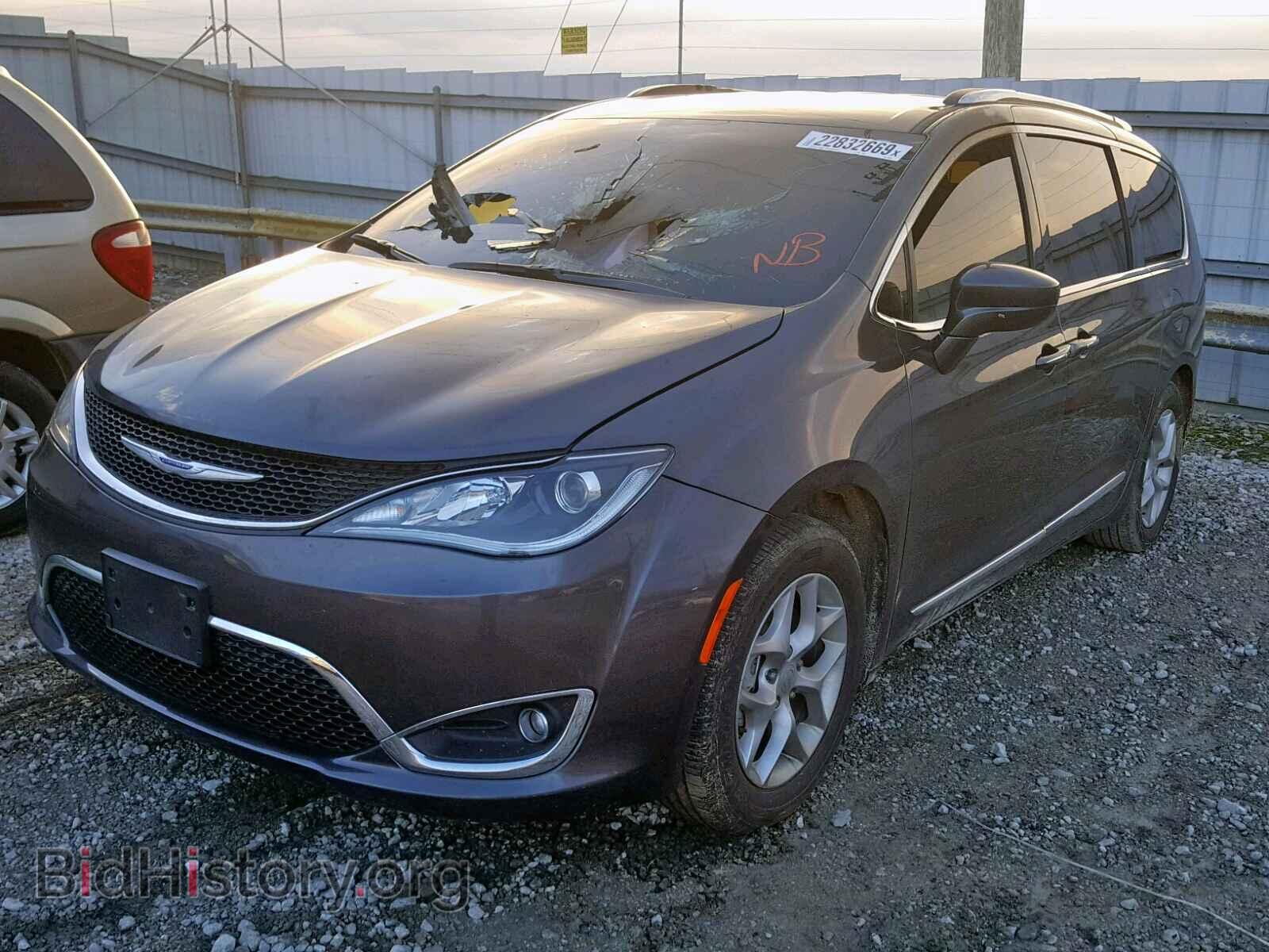 2018 CHRYSLER PACIFICA T - VIN: 2C4RC1EG2JR316498 - Photo 2