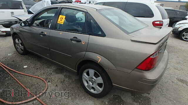 2005 FORD FOCUS - VIN: 1FAFP34N85W258516 - Photo 3