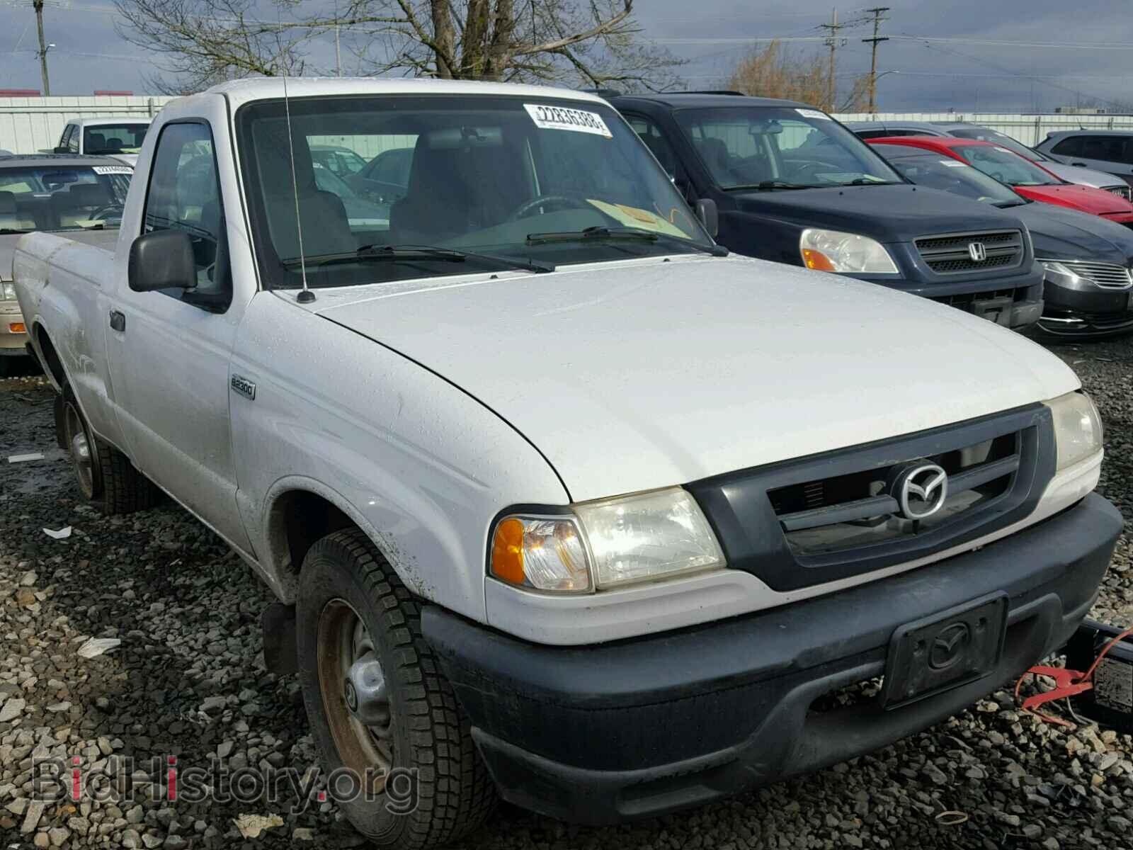 Photo 4F4YR12D64TM09856 - MAZDA B2300 2004