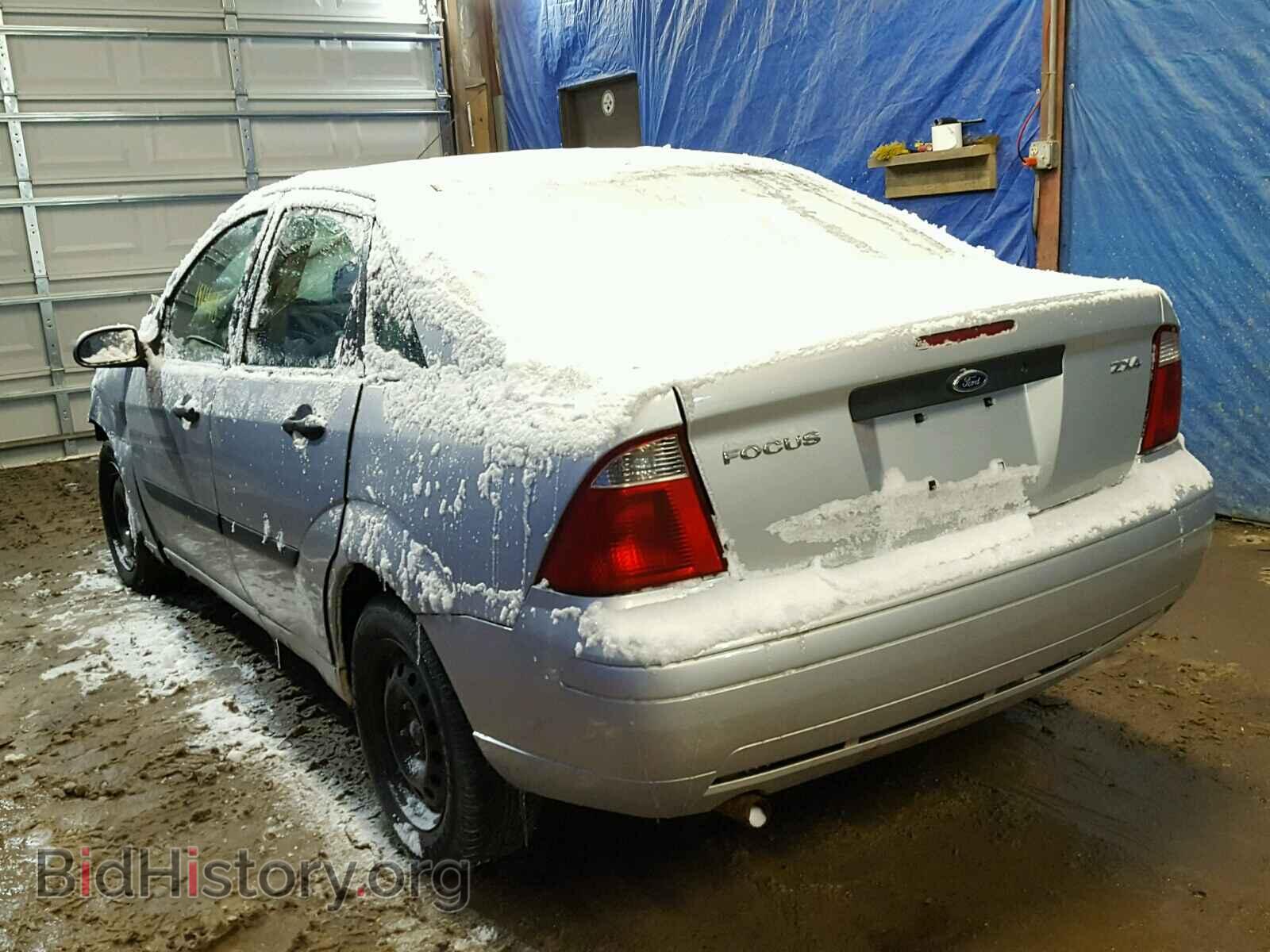 2005 FORD FOCUS - VIN: 1FAFP34NX5W251213 - Фото 3