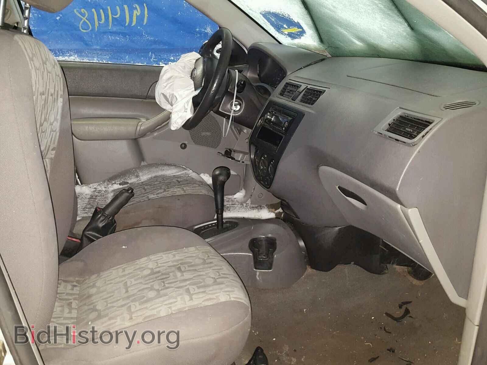 2005 FORD FOCUS - VIN: 1FAFP34NX5W251213 - Фото 5