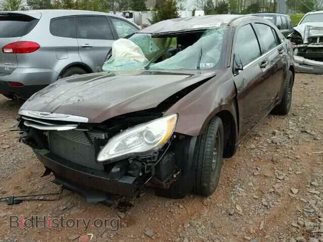 2013 CHRYSLER 200 - VIN: 1C3CCBAG3DN760058 - Фото 2