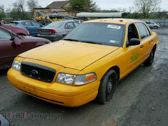 2011 FORD CROWN VIC - VIN: 2FABP7AV0BX166357 - Фото 2