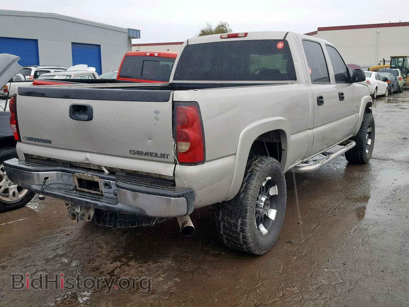 2005 CHEVROLET SILVERADO - VIN: 1GCHC23U05F804940 - Фото 4