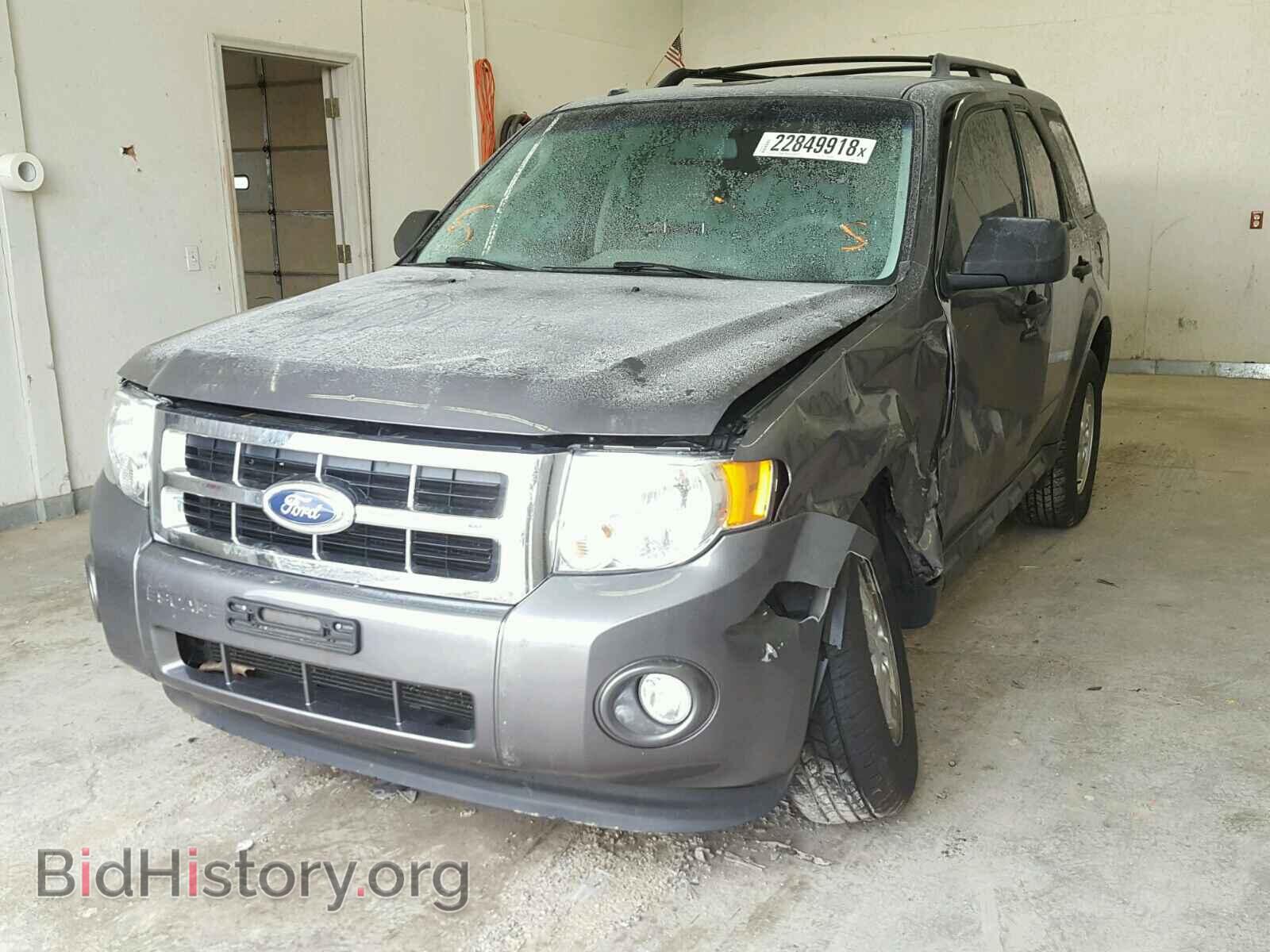 2011 FORD ESCAPE - VIN: 1FMCU0D75BKC16065 - Фото 2
