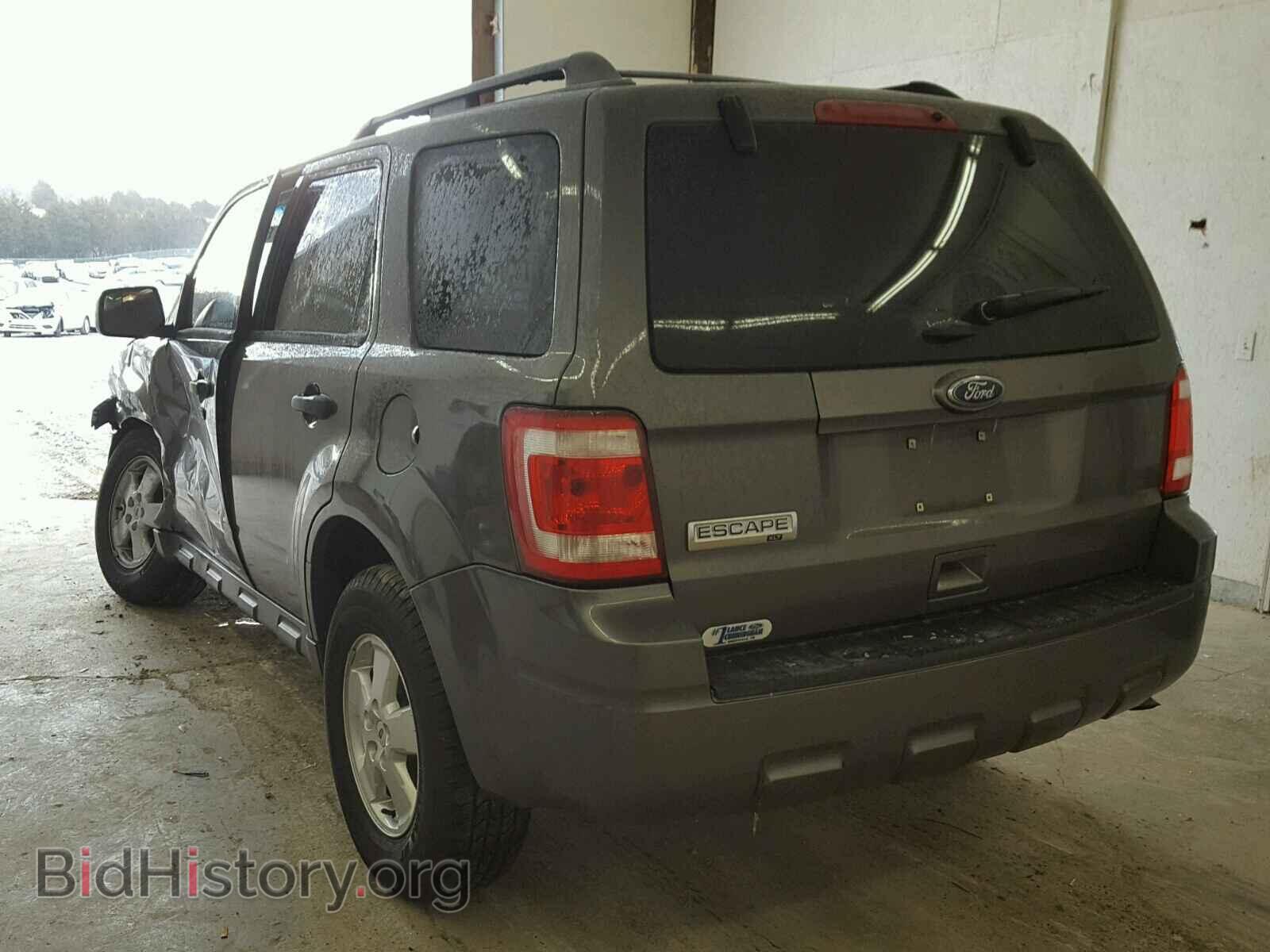 2011 FORD ESCAPE - VIN: 1FMCU0D75BKC16065 - Фото 3
