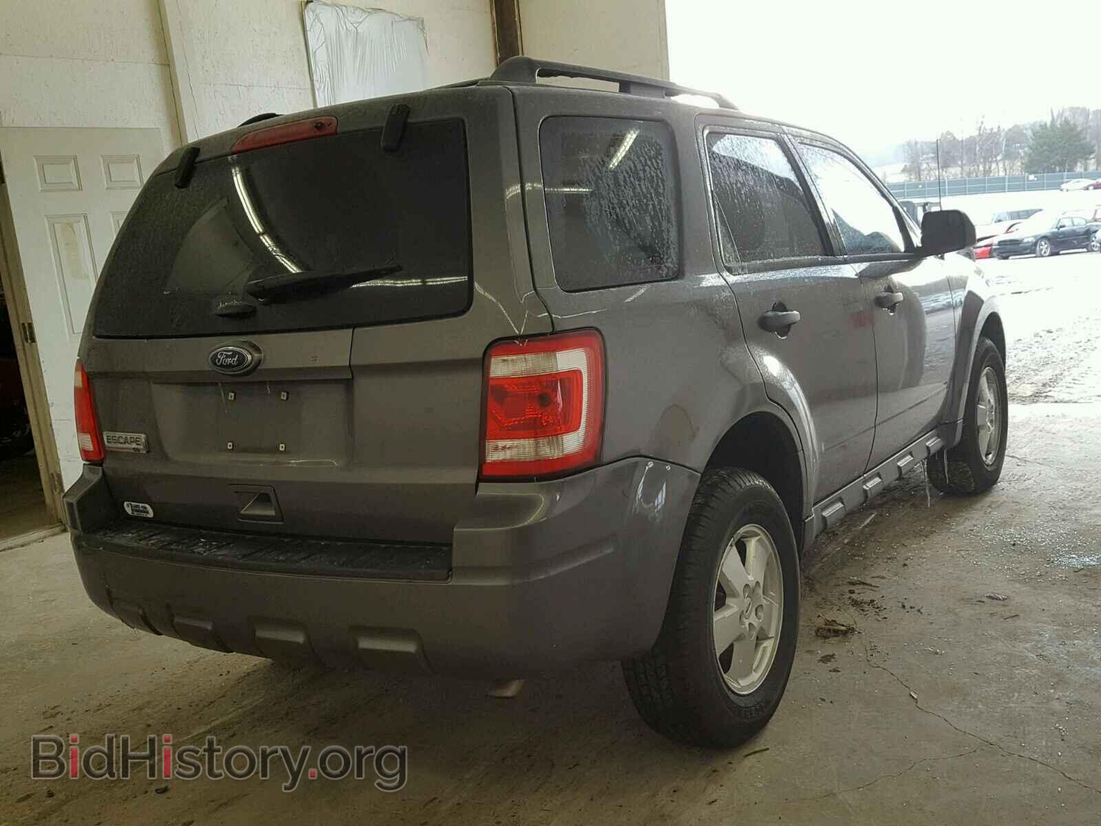 2011 FORD ESCAPE - VIN: 1FMCU0D75BKC16065 - Фото 4