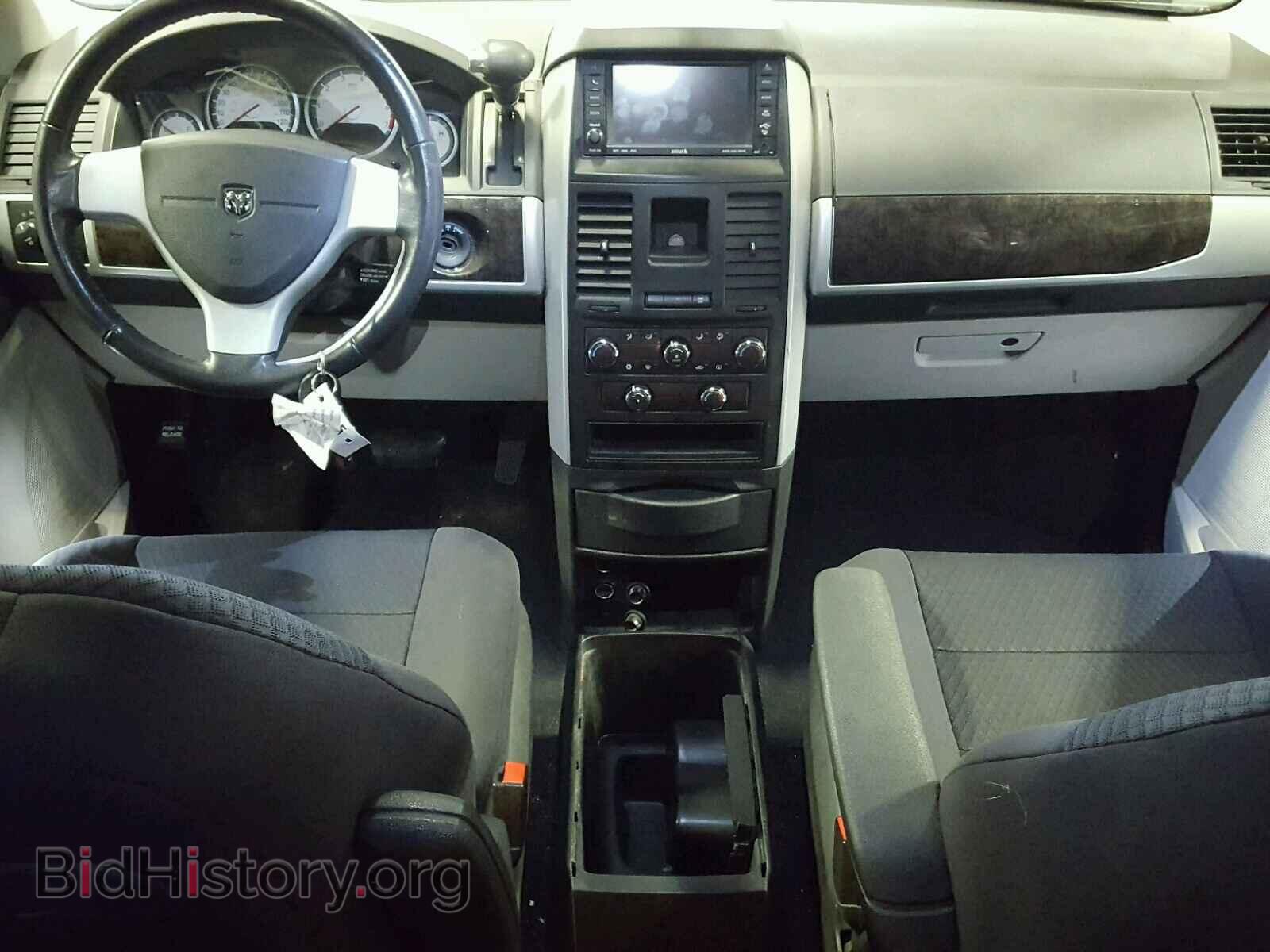 2010 DODGE CARAVAN - VIN: 2D4RN6DX9AR446693 - Фото 9