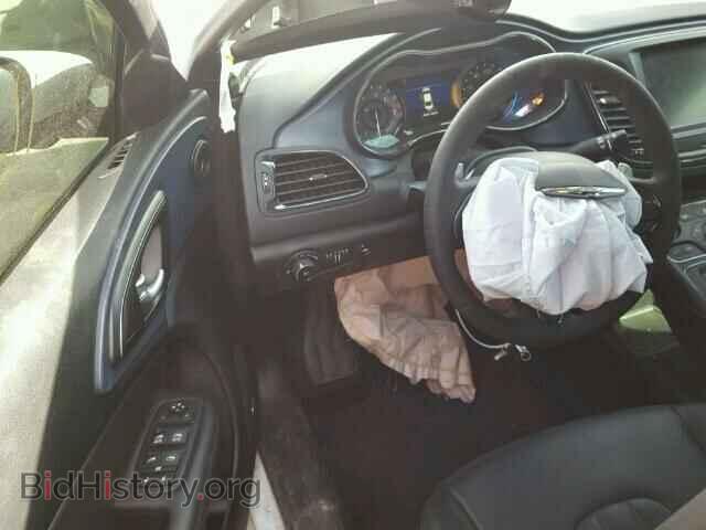 2016 CHRYSLER 200 - VIN: 1C3CCCDG2GN126083 - Фото 9