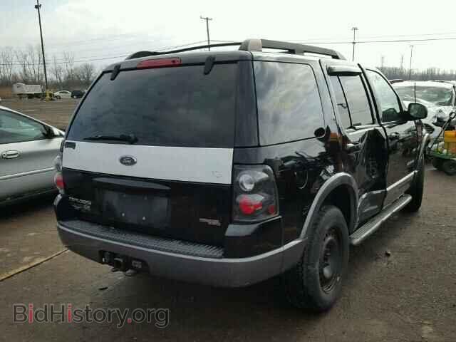 2005 FORD EXPLORER - VIN: 1FMZU73K35UB46566 - Photo 4