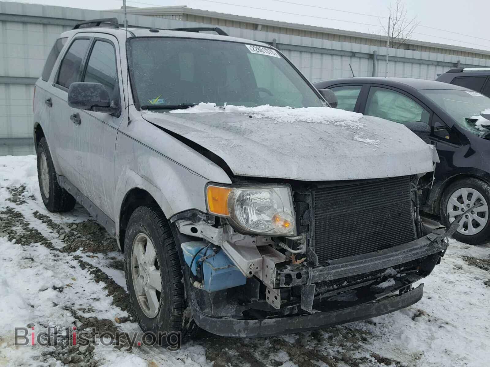 Фотография 1FMCU0DG4BKB92406 - FORD ESCAPE 2011