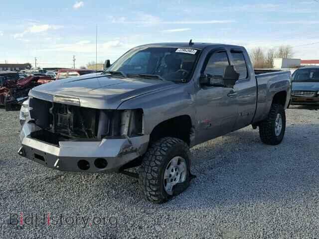 2008 CHEVROLET SILVERADO - VIN: 2GCFK19YX81143587 - Фото 2