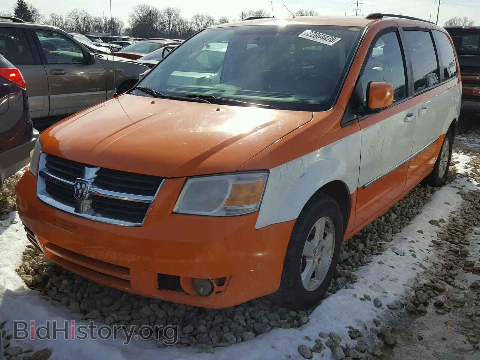 2010 DODGE CARAVAN - VIN: 2D4RN5D11AR234456 - Фото 2