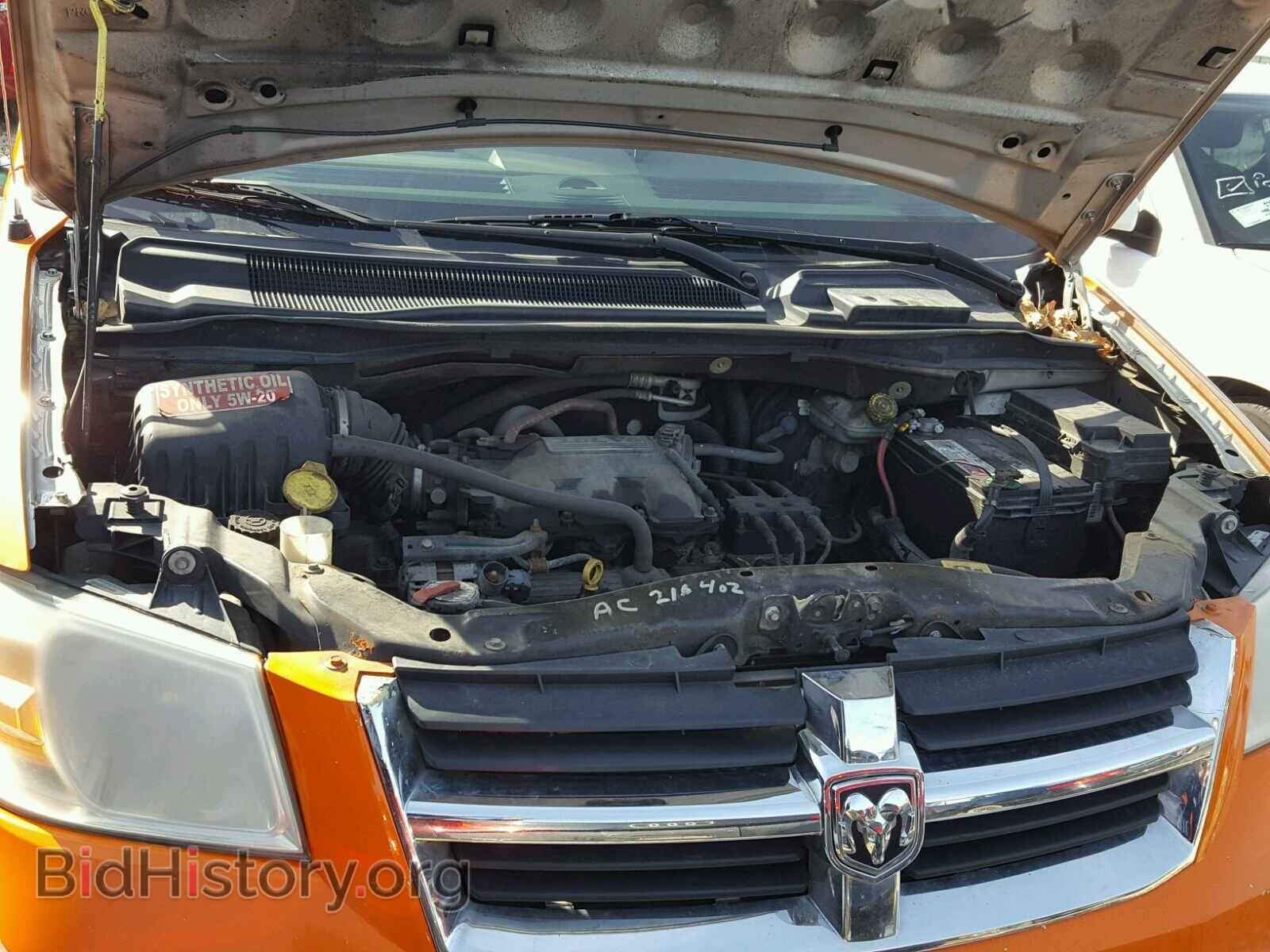 2010 DODGE CARAVAN - VIN: 2D4RN5D11AR234456 - Фото 7