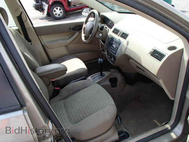 2005 FORD FOCUS - VIN: 1FAHP34N05W174683 - Фото 5