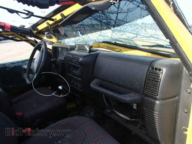 2000 JEEP WRANGLER - VIN: 1J4FA49S7YP723442 - Фото 5
