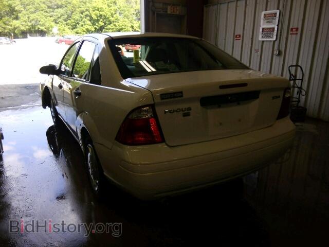 2005 FORD FOCUS - VIN: 1FAFP34N85W172736 - Фото 3