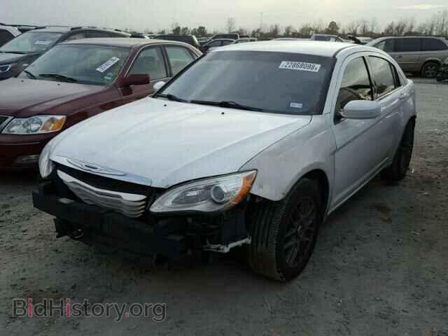 2013 CHRYSLER 200 - VIN: 1C3CCBAB3DN646713 - Photo 2