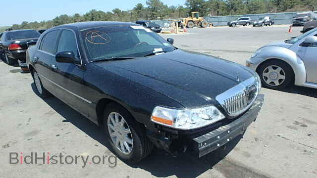Photo 2LNBL8CV7BX754213 - LINCOLN TOWNCAR 2011