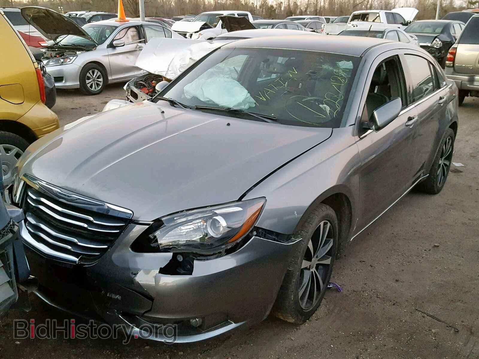 2012 CHRYSLER 200 - VIN: 1C3CCBHG8CN321958 - Фото 2