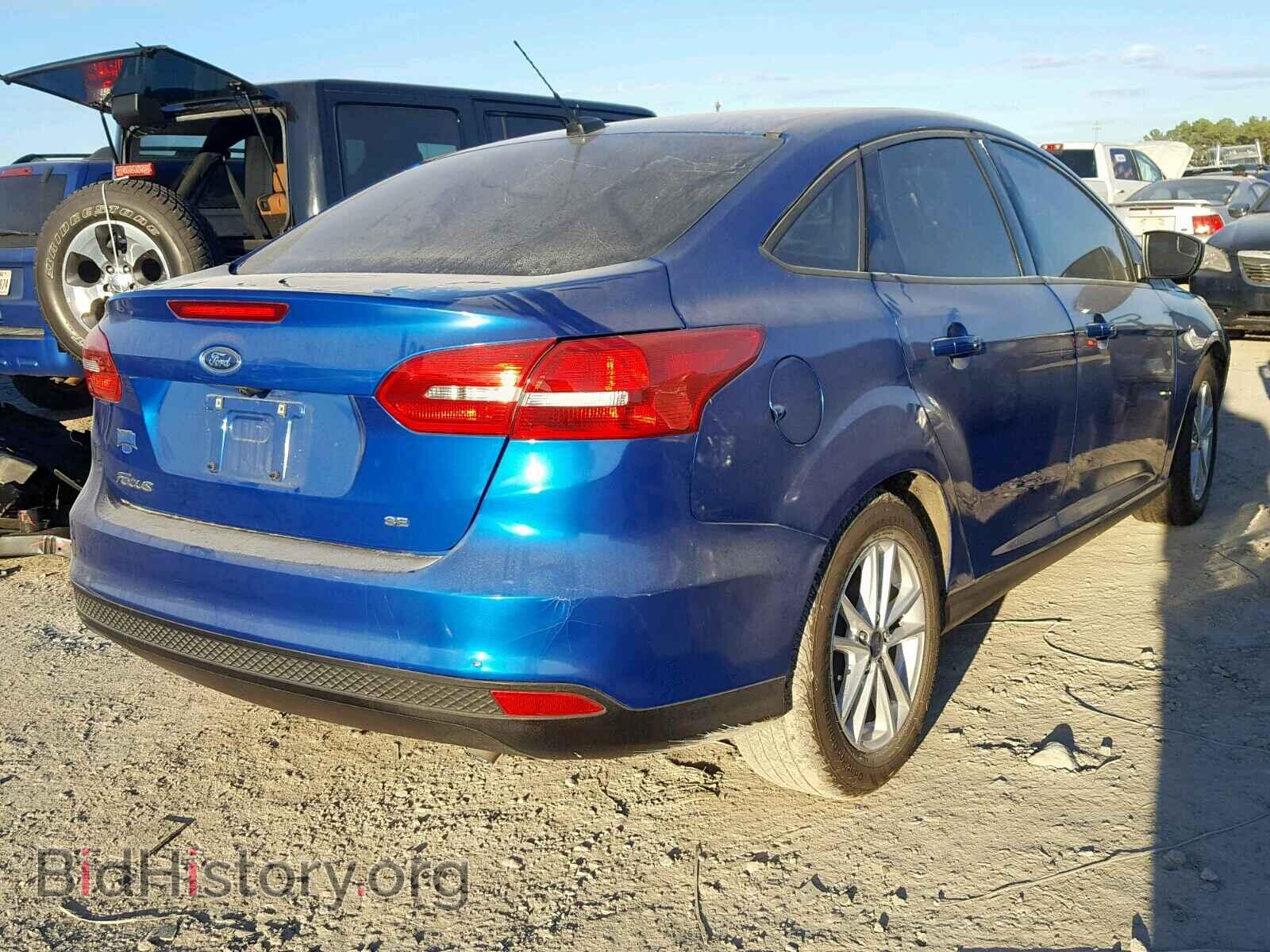 2018 FORD FOCUS SE - VIN: 1FADP3F2XJL321444 - Фото 4