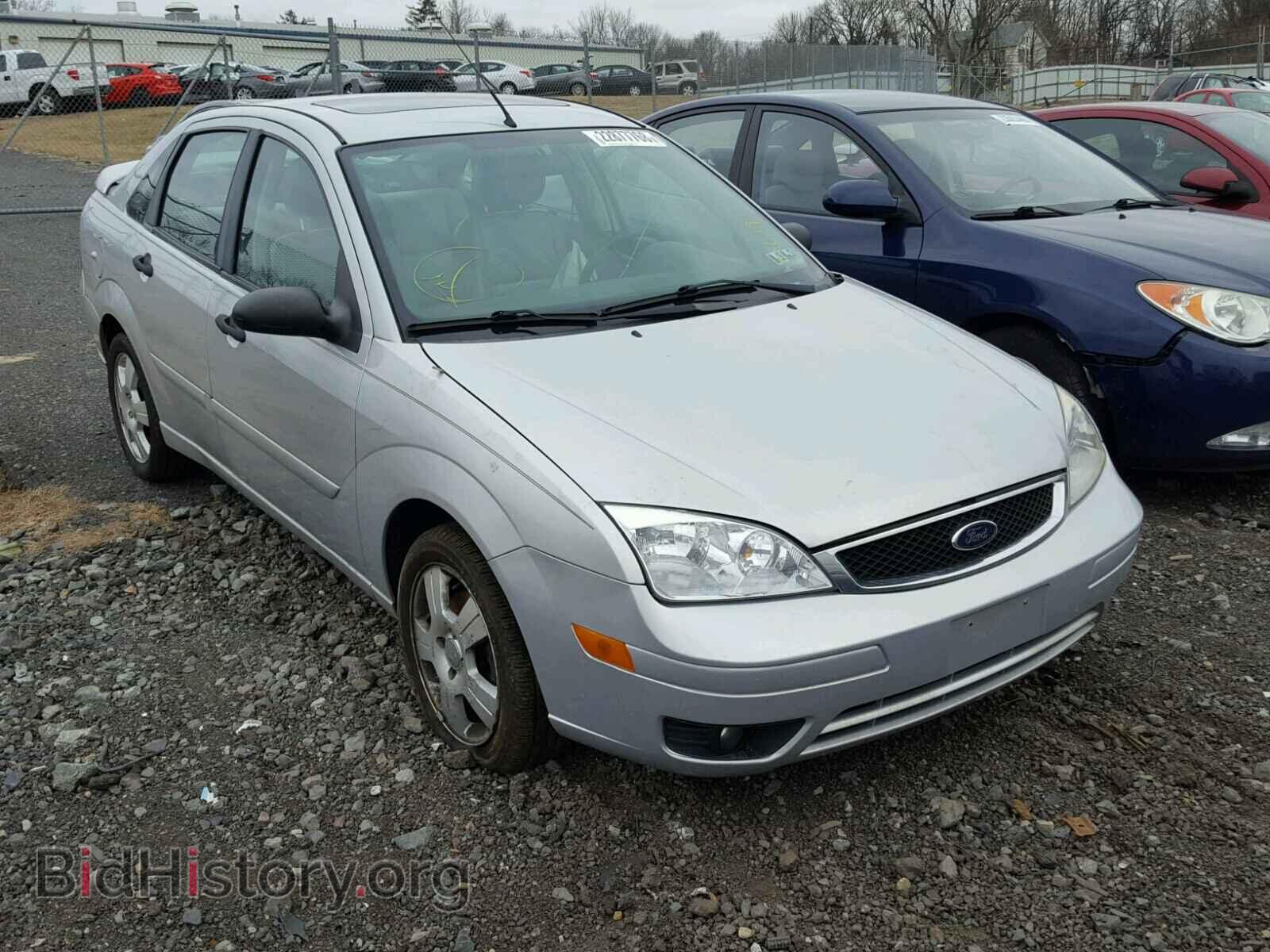 Фотография 1FAHP34N87W304020 - FORD FOCUS 2007