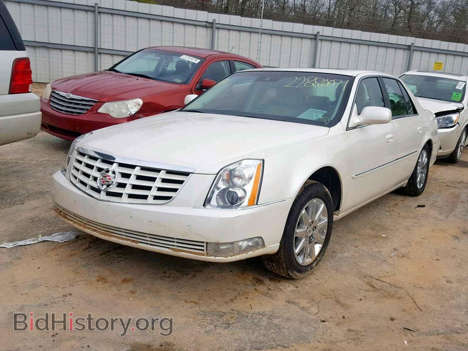 2010 CADILLAC DTS - VIN: 1G6KH5EY2AU133479 - Фото 2