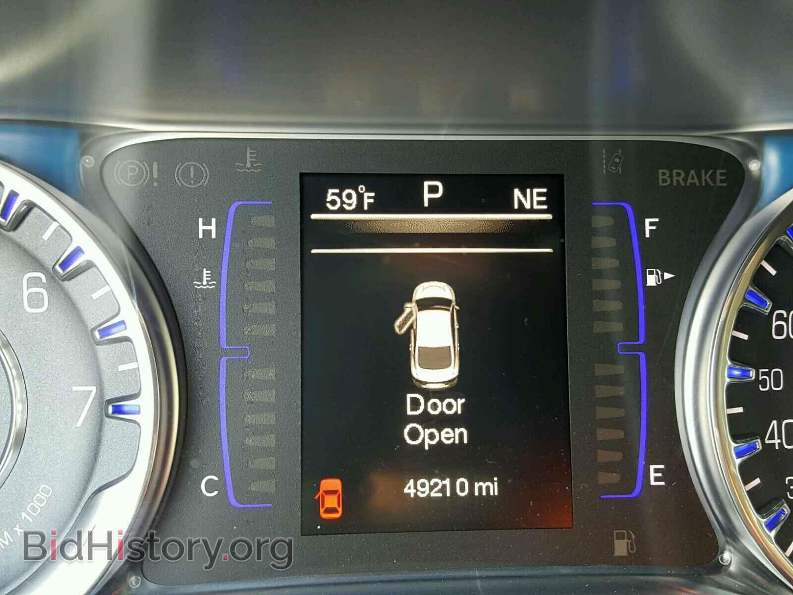 2015 CHRYSLER 200 - VIN: 1C3CCCAB4FN733769 - Photo 8