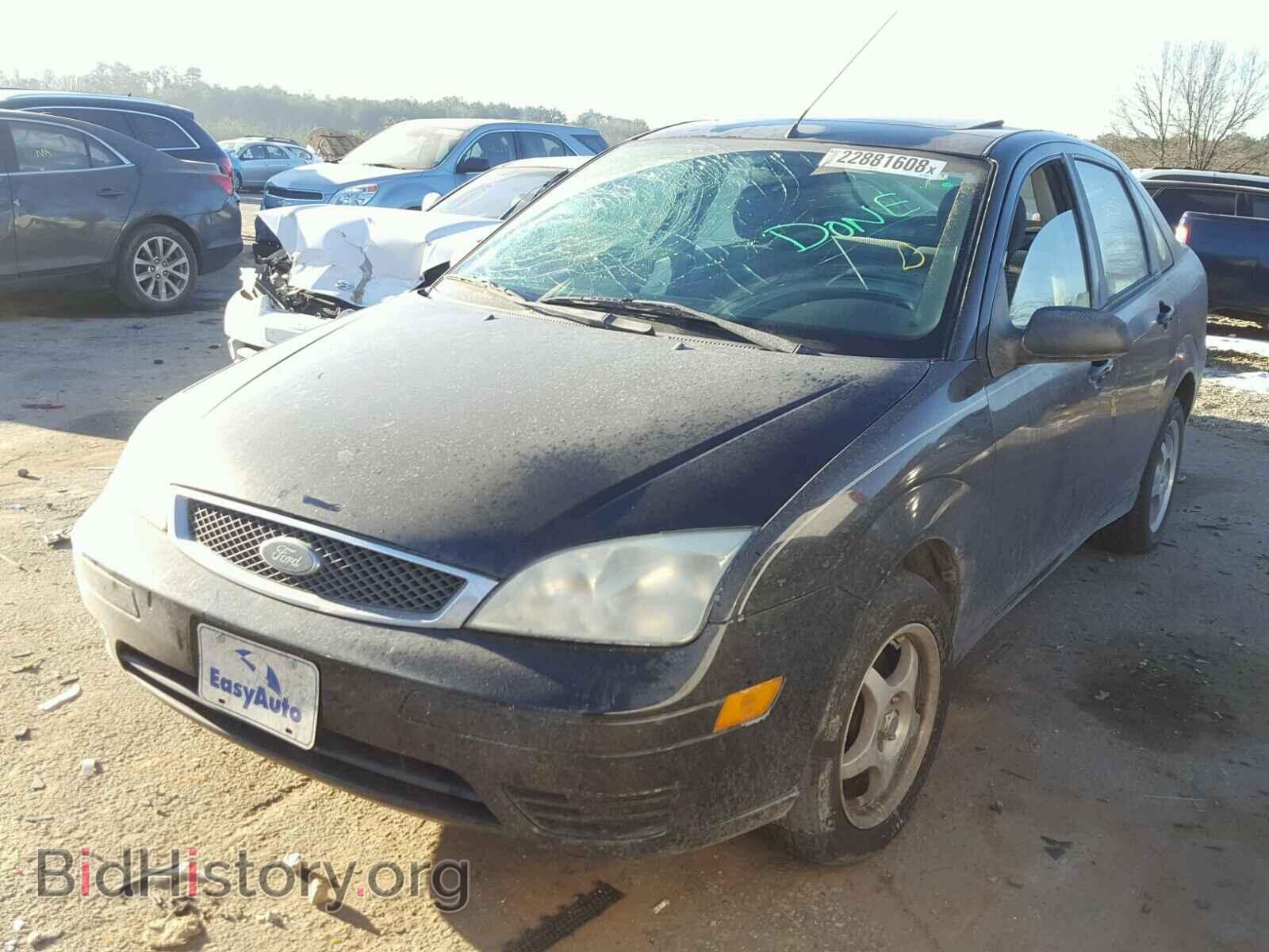 2007 FORD FOCUS - VIN: 1FAFP34N97W165801 - Фото 2