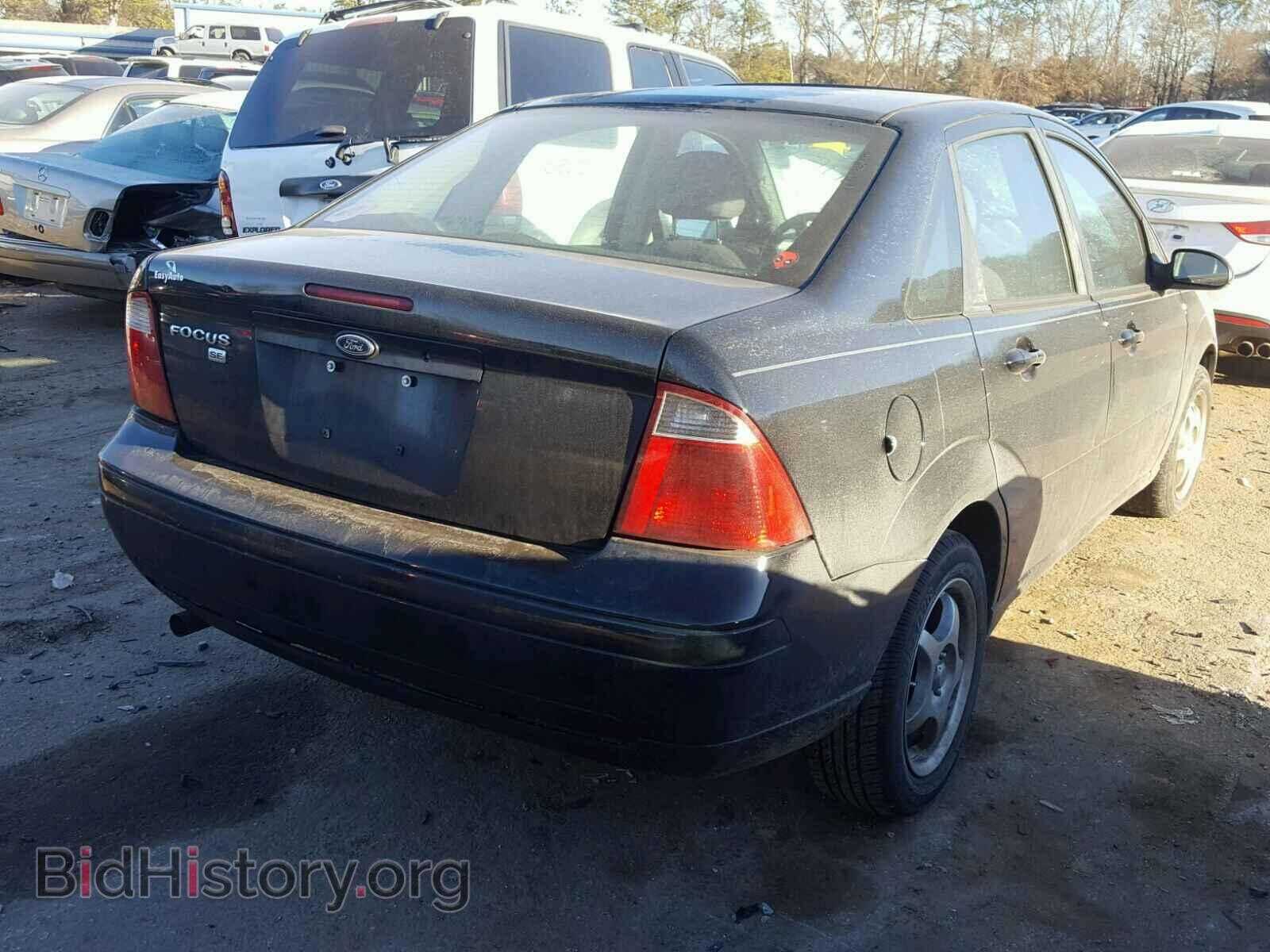 2007 FORD FOCUS - VIN: 1FAFP34N97W165801 - Фото 4