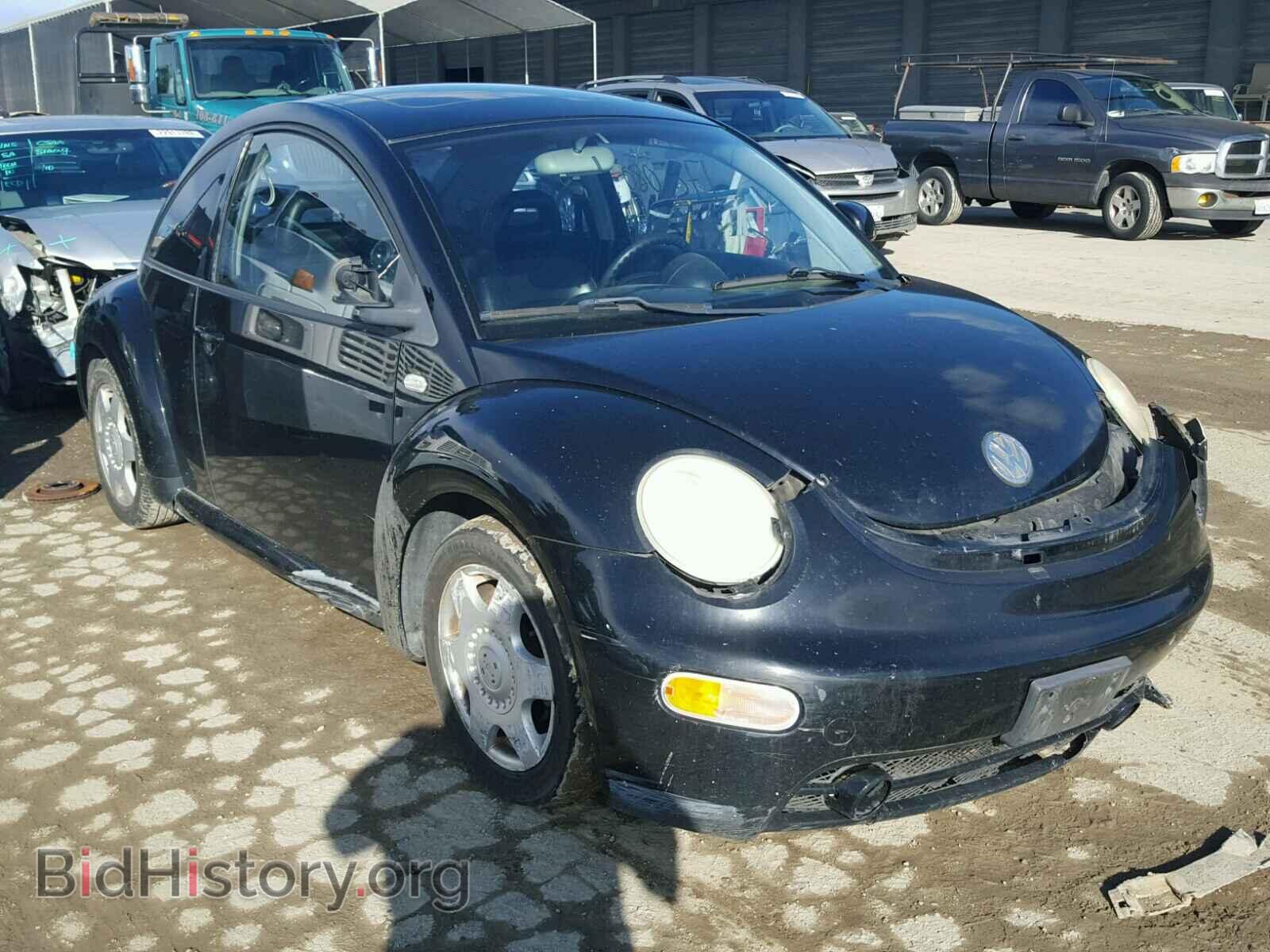 Photo 3VWCC21C6YM406475 - VOLKSWAGEN BEETLE 2000
