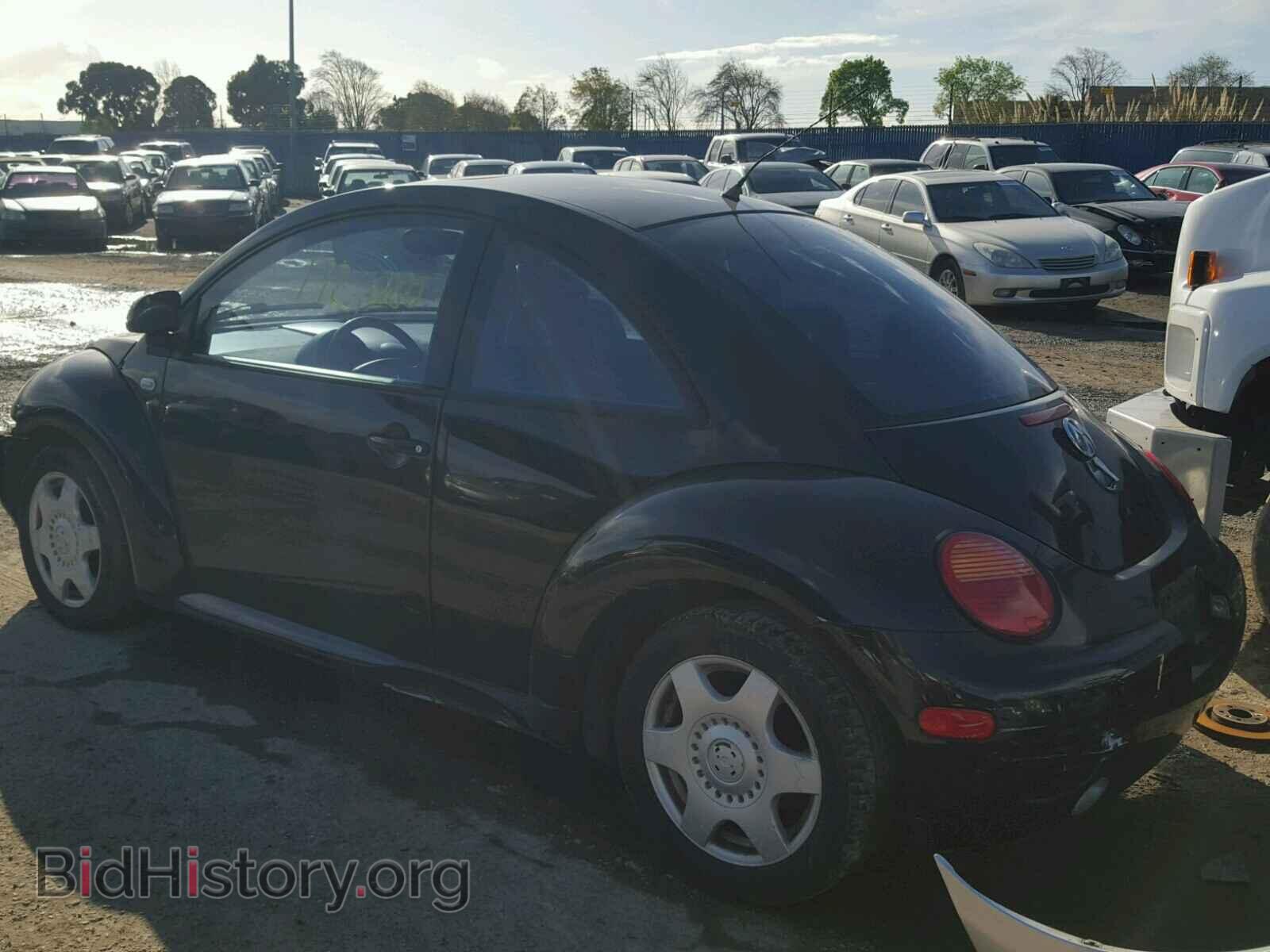 2000 VOLKSWAGEN BEETLE - VIN: 3VWCC21C6YM406475 - Фото 3
