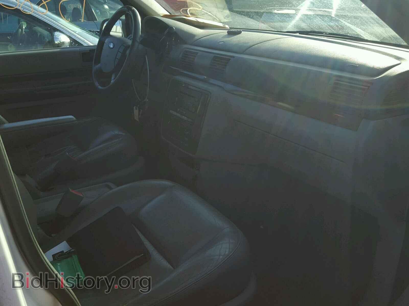 2005 FORD FREESTAR - VIN: 2FMDA52255BA87082 - Фото 5