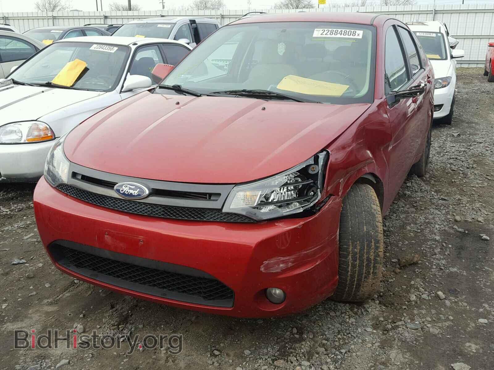 2011 FORD FOCUS - VIN: 1FAHP3GN0BW167739 - Photo 2