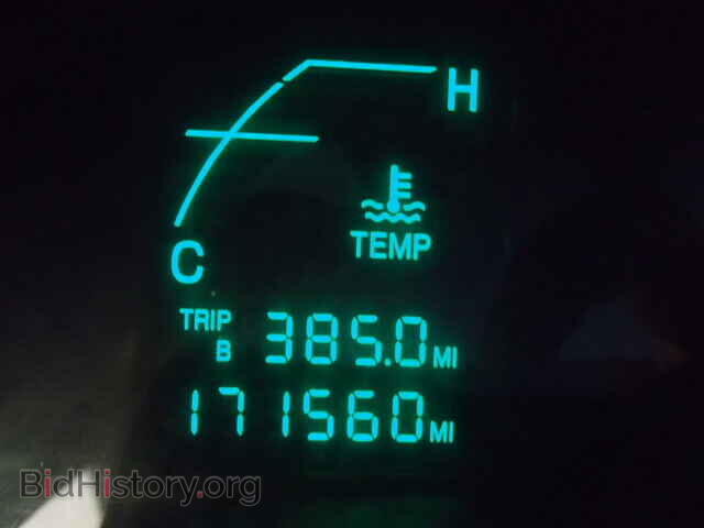 2002 CADILLAC DEVILLE - VIN: 1G6KD54Y92U111302 - Фото 8