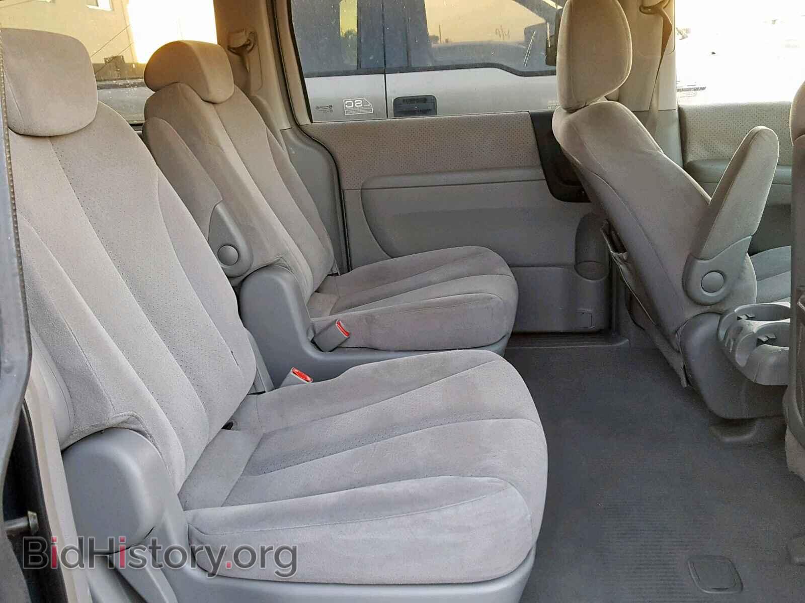 2007 HYUNDAI ENTOURAGE - VIN: KNDMC233176036698 - Фото 6