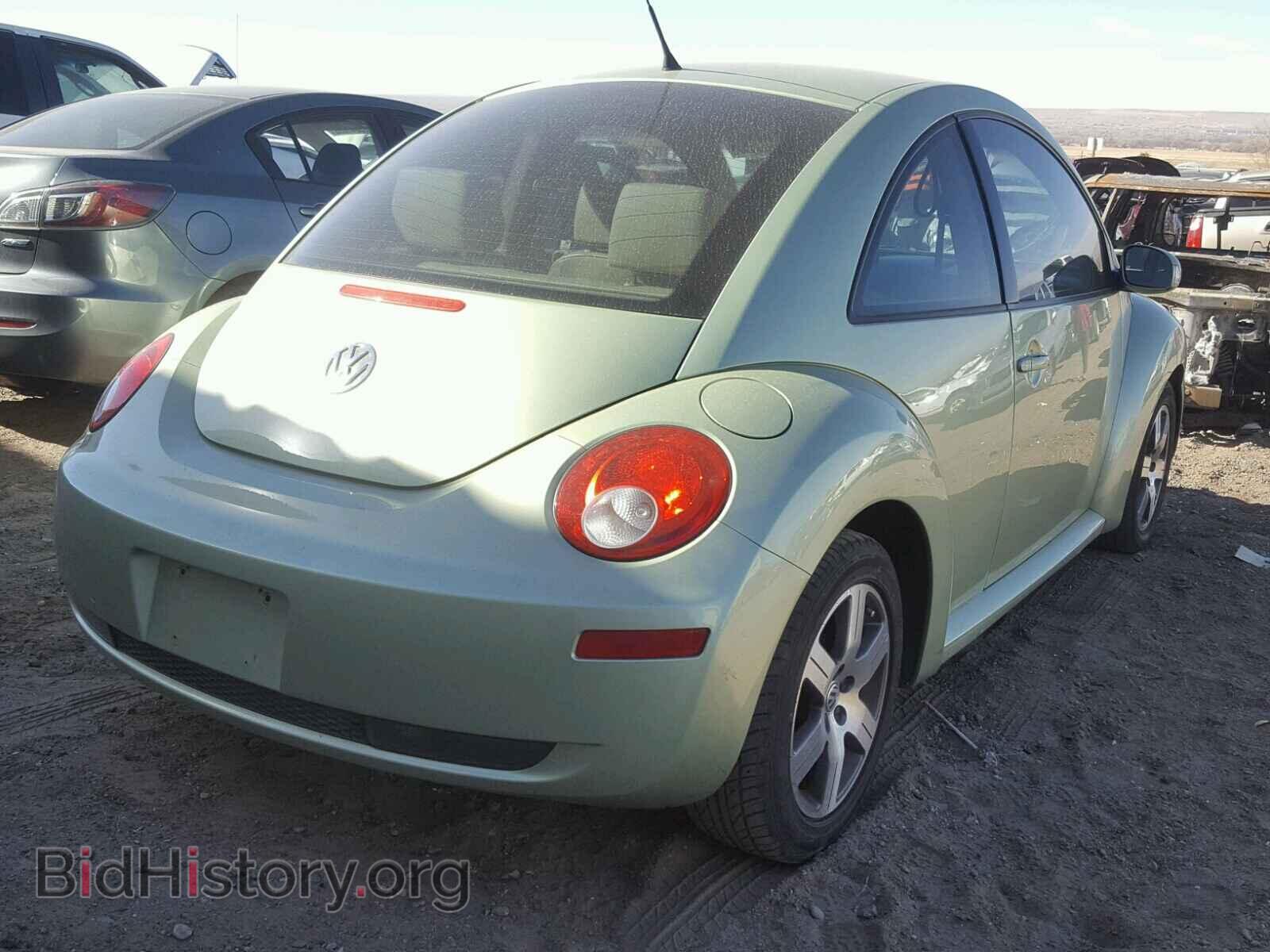 2006 VOLKSWAGEN BEETLE - VIN: 3VWPW31CX6M422089 - Фото 4